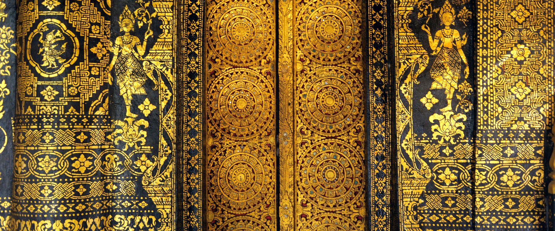 לואנג פראבאנג: הקסם של לאוס עם Tropicana Travel Vietnam